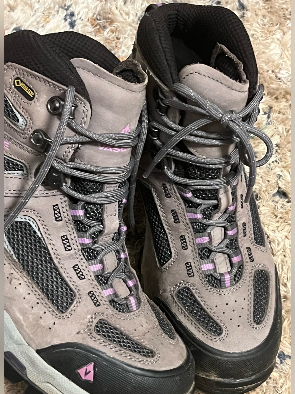 Vasque Breeze 2.0 Mid GTX Waterproof Hiking Boots Gargoyle Purple Women's Size 8